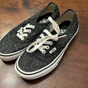 Vans - Black & white